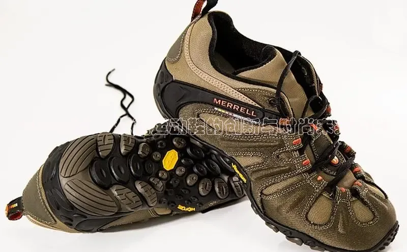 2025新款：玩觅运动鞋的创新与时尚未来趋势